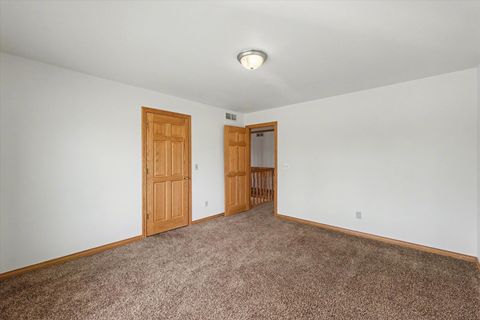 Tiny photo for 2404 N Nottingham Court, Champaign, IL 61821 (MLS # 12547260)