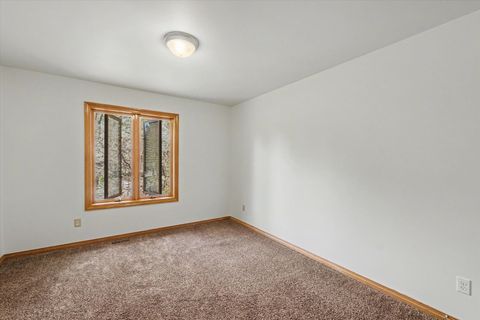 Tiny photo for 2404 N Nottingham Court, Champaign, IL 61821 (MLS # 12547260)