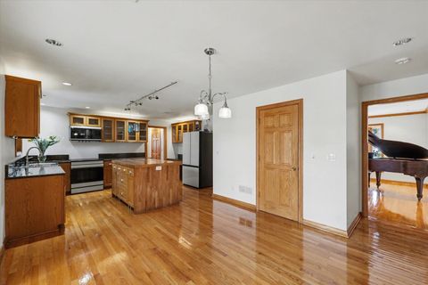 Tiny photo for 2404 N Nottingham Court, Champaign, IL 61821 (MLS # 12547260)