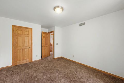 Tiny photo for 2404 N Nottingham Court, Champaign, IL 61821 (MLS # 12547260)