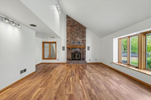 Tiny photo for 2404 N Nottingham Court, Champaign, IL 61821 (MLS # 12547260)