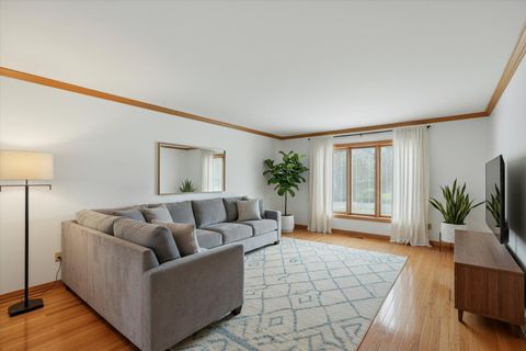 Tiny photo for 2404 N Nottingham Court, Champaign, IL 61821 (MLS # 12547260)