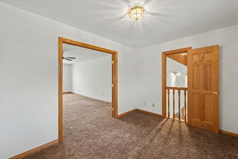 Tiny photo for 2404 N Nottingham Court, Champaign, IL 61821 (MLS # 12547260)