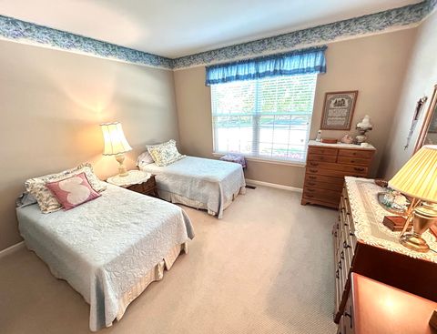 Tiny photo for 21224 Montclare Lake Drive, Crest Hill, IL 60403 (MLS # 12650129)
