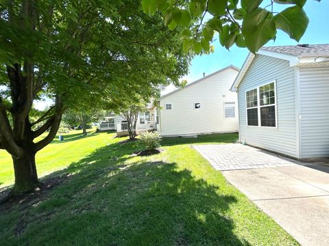 Tiny photo for 21224 Montclare Lake Drive, Crest Hill, IL 60403 (MLS # 12650129)