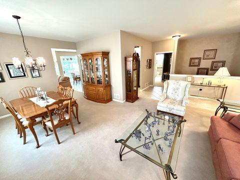 Tiny photo for 21224 Montclare Lake Drive, Crest Hill, IL 60403 (MLS # 12650129)