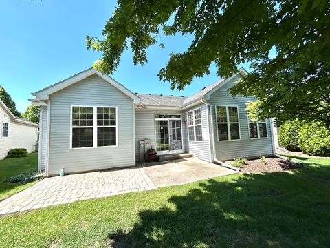 Tiny photo for 21224 Montclare Lake Drive, Crest Hill, IL 60403 (MLS # 12650129)