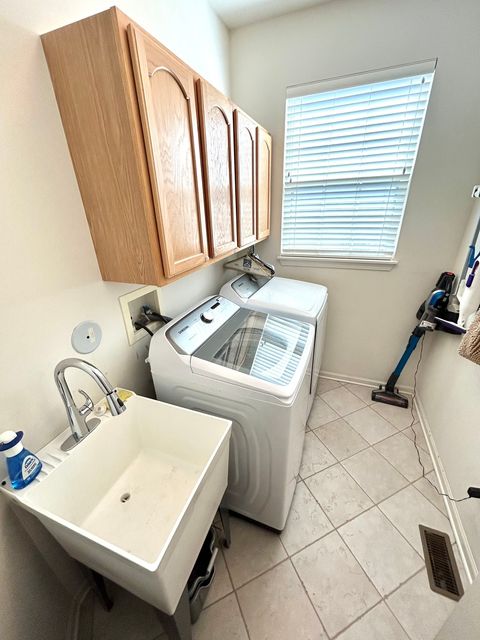 Tiny photo for 21224 Montclare Lake Drive, Crest Hill, IL 60403 (MLS # 12650129)
