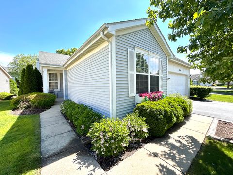 Tiny photo for 21224 Montclare Lake Drive, Crest Hill, IL 60403 (MLS # 12650129)
