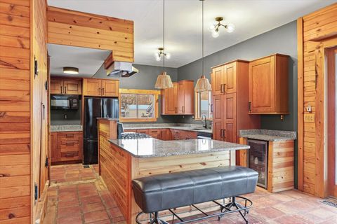 Tiny photo for 702 W Iowa Street, Urbana, IL 61801 (MLS # 12529561)