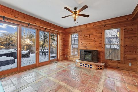 Tiny photo for 702 W Iowa Street, Urbana, IL 61801 (MLS # 12529561)