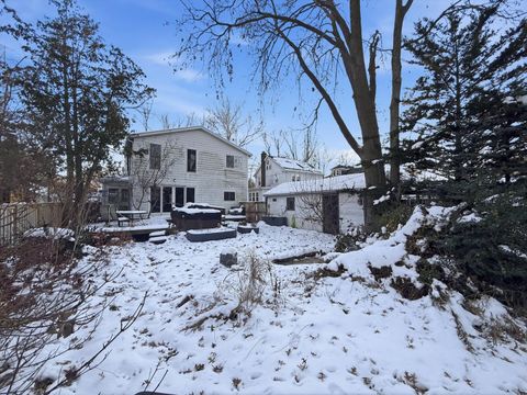 Tiny photo for 702 W Iowa Street, Urbana, IL 61801 (MLS # 12529561)