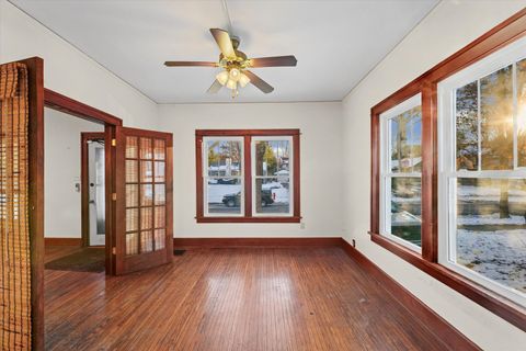 Tiny photo for 702 W Iowa Street, Urbana, IL 61801 (MLS # 12529561)