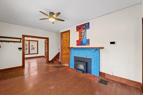 Tiny photo for 702 W Iowa Street, Urbana, IL 61801 (MLS # 12529561)