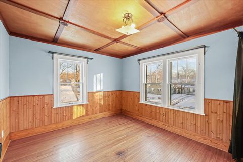 Tiny photo for 702 W Iowa Street, Urbana, IL 61801 (MLS # 12529561)