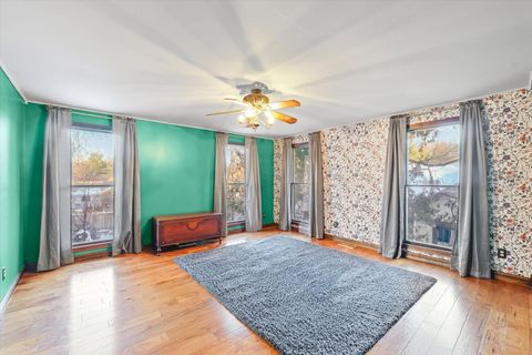 Tiny photo for 702 W Iowa Street, Urbana, IL 61801 (MLS # 12529561)