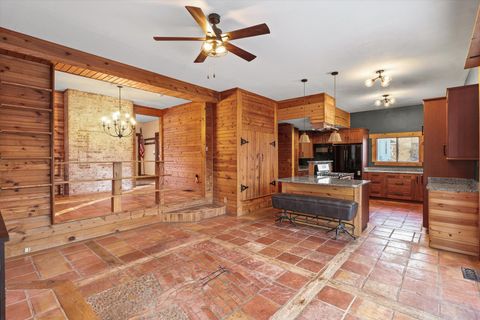 Tiny photo for 702 W Iowa Street, Urbana, IL 61801 (MLS # 12529561)