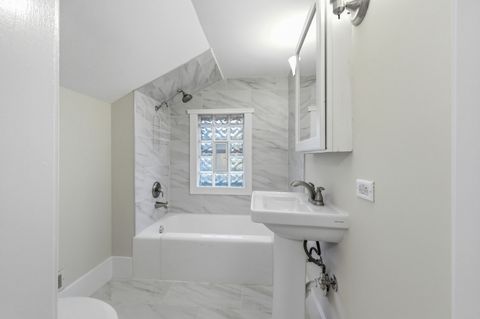 Tiny photo for 312 E Lincoln Avenue, Wheaton, IL 60187 (MLS # 12551459)