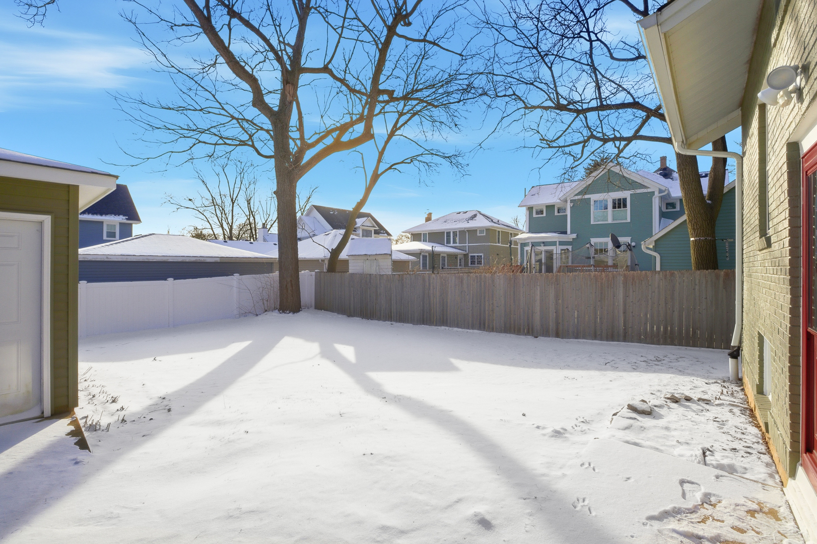 312 E Lincoln Avenue