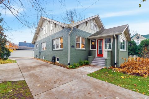 Tiny photo for 312 E Lincoln Avenue, Wheaton, IL 60187 (MLS # 12551459)