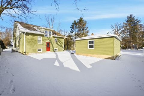Tiny photo for 312 E Lincoln Avenue, Wheaton, IL 60187 (MLS # 12551459)