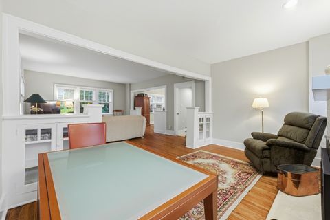 Tiny photo for 312 E Lincoln Avenue, Wheaton, IL 60187 (MLS # 12551459)