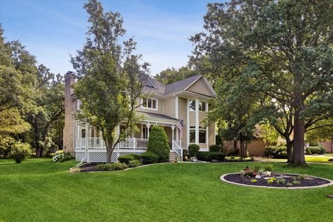 Photo of 2460 Saint Andrews Drive, Olympia Fields, IL 60461 (MLS # 12702853)