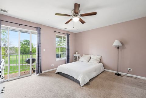Tiny photo for 63 Tyler Court #B, Streamwood, IL 60107 (MLS # 12634121)