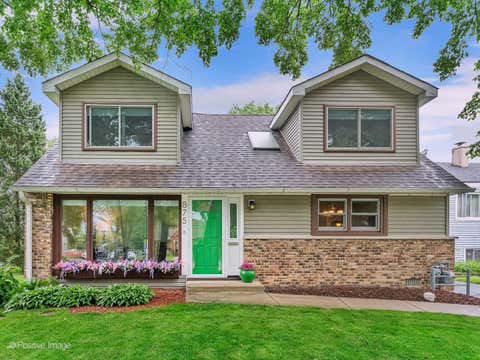 Photo of 875 S York Street, Elmhurst, IL 60126 (MLS # 12678996)