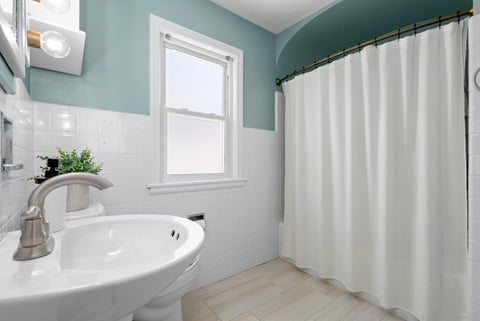 Tiny photo for 10831 S Longwood Drive, Chicago, IL 60643 (MLS # 12729221)