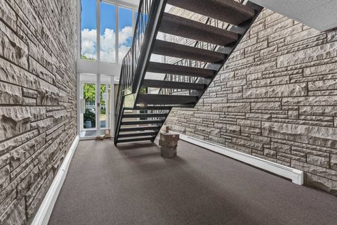 Tiny photo for 120A Collen Drive #105, Lombard, IL 60148 (MLS # 12439028)