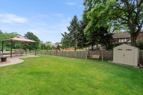 Tiny photo for 1985 Rochelle Court, Wheeling, IL 60090 (MLS # 12669857)