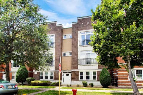 Tiny photo for 2200 N Natchez Avenue #3N, Chicago, IL 60707 (MLS # 12714115)