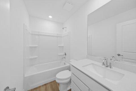 Tiny photo for 1254 Glenmont Street, Algonquin, IL 60102 (MLS # 12565071)