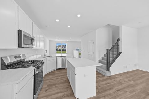 Tiny photo for 1254 Glenmont Street, Algonquin, IL 60102 (MLS # 12565071)