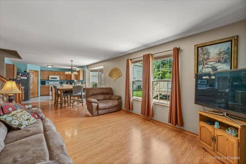 Tiny photo for 296 W Daisy Circle, Romeoville, IL 60446 (MLS # 12720110)