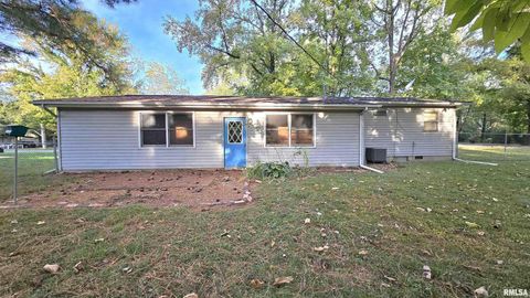 Tiny photo for 708 N 20TH Street, Herrin, IL 62948 (MLS # EB459030)