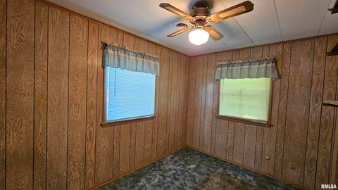 Tiny photo for 708 N 20TH Street, Herrin, IL 62948 (MLS # EB459030)