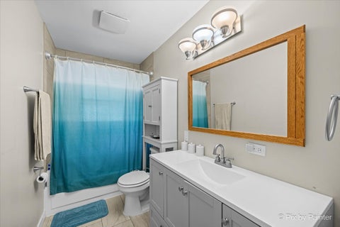 Tiny photo for 2614 Crystal Lake Road, Cary, IL 60013 (MLS # 12687775)