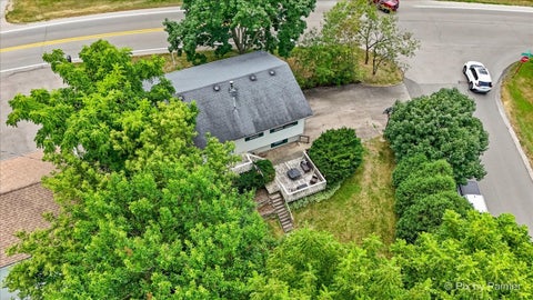 Tiny photo for 2614 Crystal Lake Road, Cary, IL 60013 (MLS # 12687775)