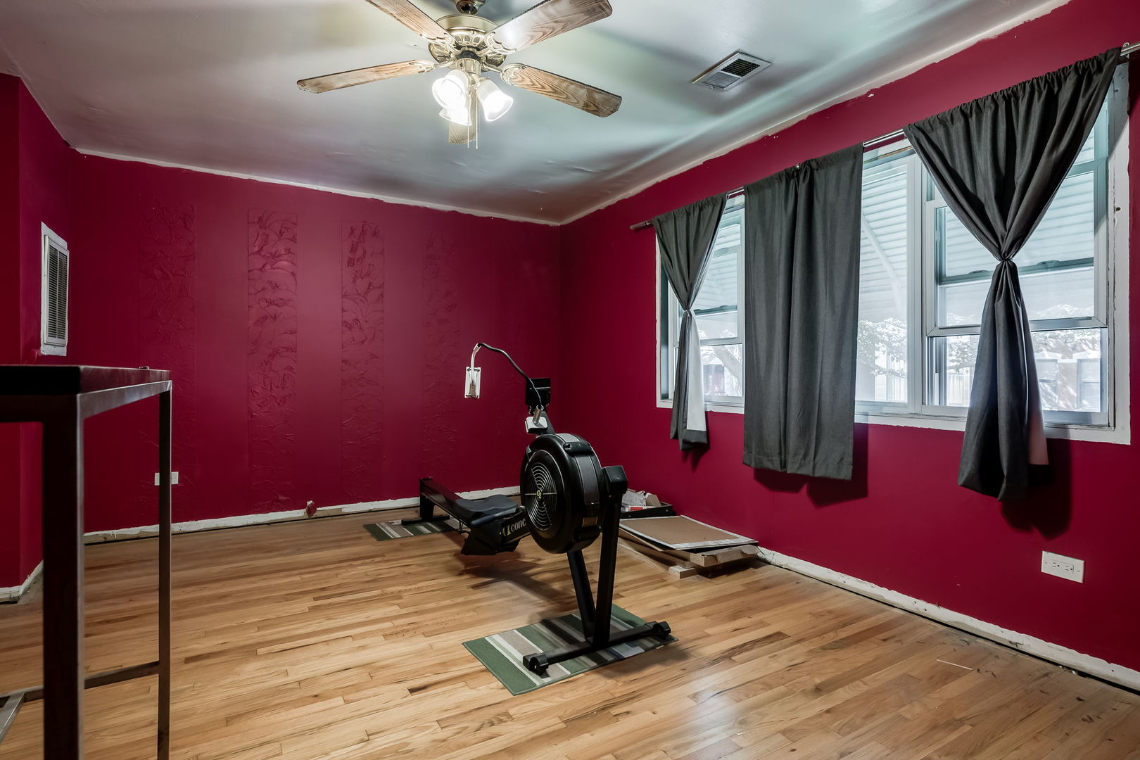 Chicago, Illinois 60622, United States, 4 Bedrooms Bedrooms, ,2 BathroomsBathrooms,Residential,Active,207144