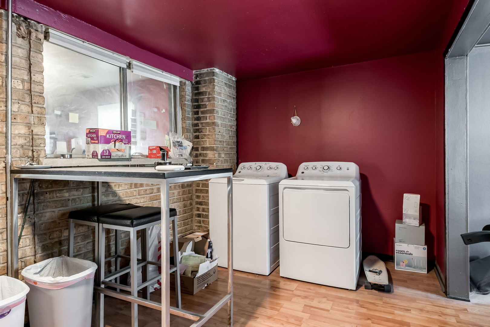 Chicago, Illinois 60622, United States, 4 Bedrooms Bedrooms, ,2 BathroomsBathrooms,Residential,Active,207144