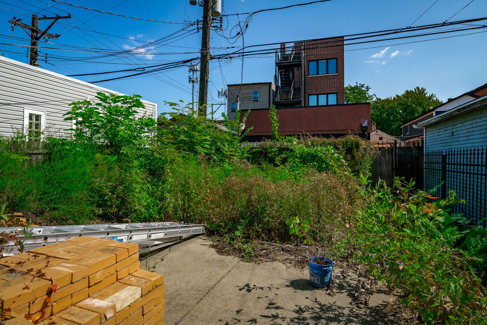 Chicago, Illinois 60622, United States, 4 Bedrooms Bedrooms, ,2 BathroomsBathrooms,Residential,Active,207144