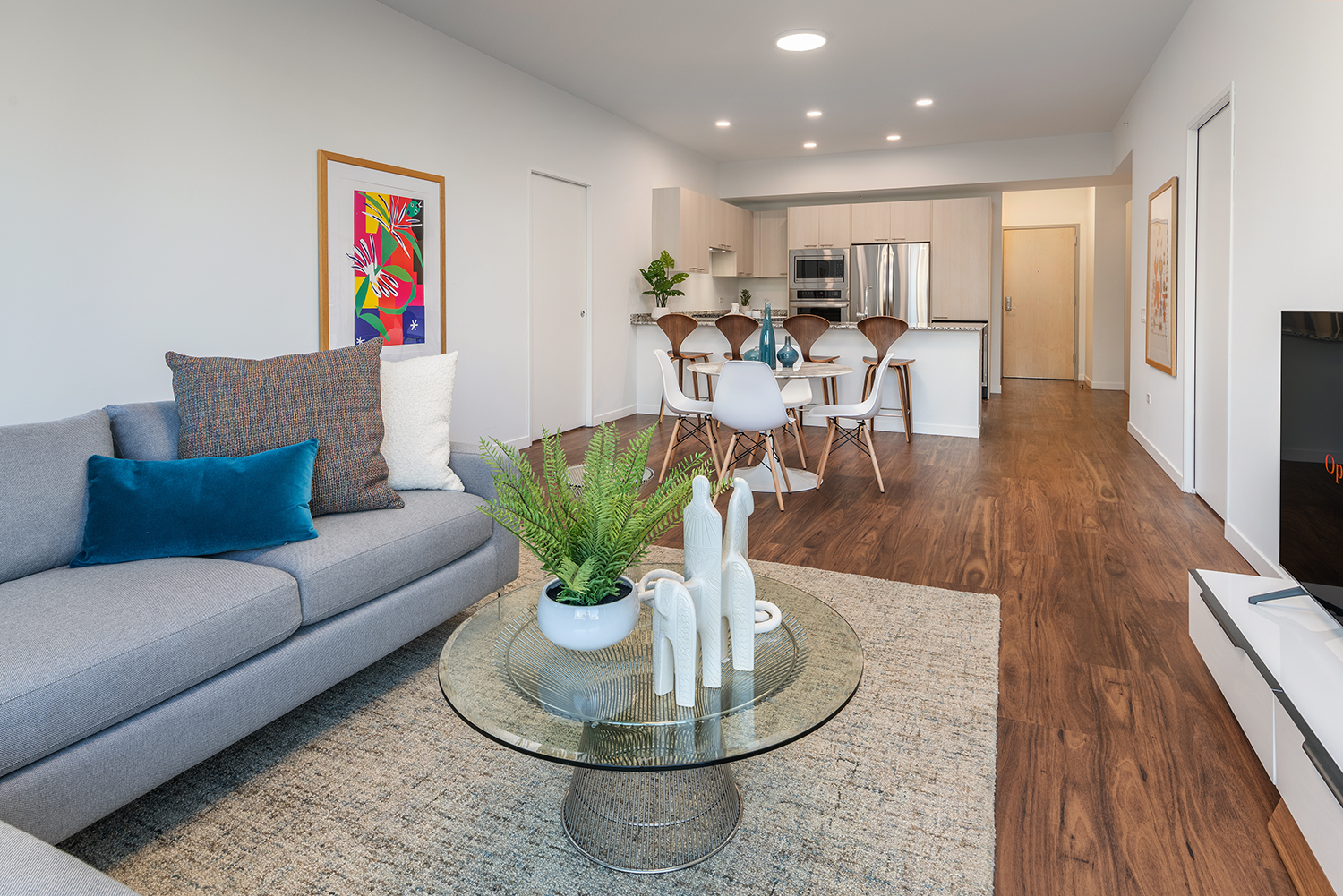 3478 N Broadway Street 302