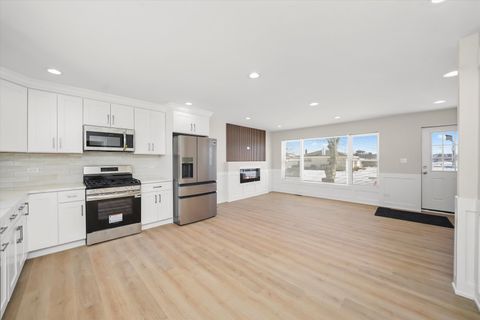 Tiny photo for 17060 Louis Avenue, South Holland, IL 60473 (MLS # 12515811)