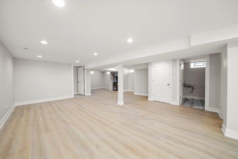 Tiny photo for 17060 Louis Avenue, South Holland, IL 60473 (MLS # 12515811)