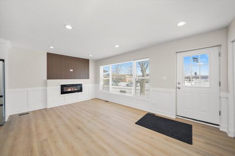 Tiny photo for 17060 Louis Avenue, South Holland, IL 60473 (MLS # 12515811)