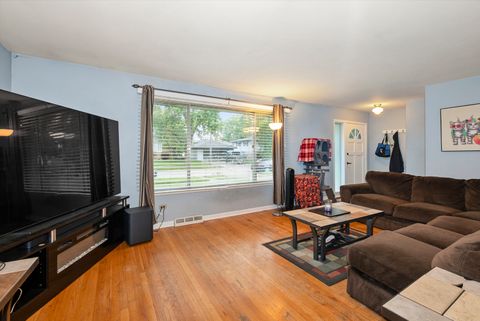 Tiny photo for 4511 W Howdy Lane W, Alsip, IL 60803 (MLS # 12461603)