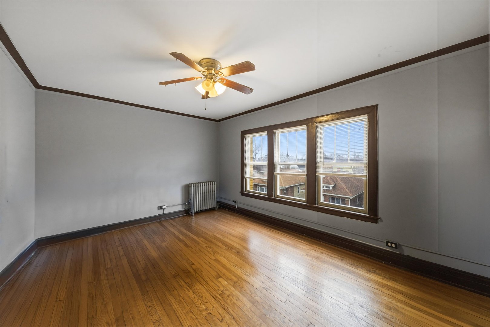 600 ELGIN Avenue 3B