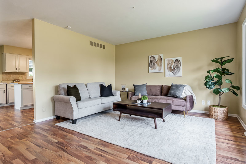 6044 BRIMFIELD Lane